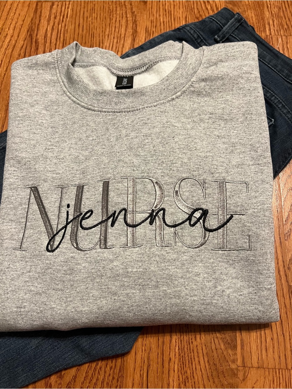 🆕 RN/LPN/NURSE/NICU/CNA Sweatshirts Embroidery Personalized with your Name!